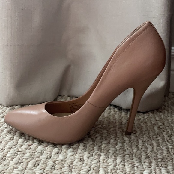 Steve Madden heels - Picture 4 of 4